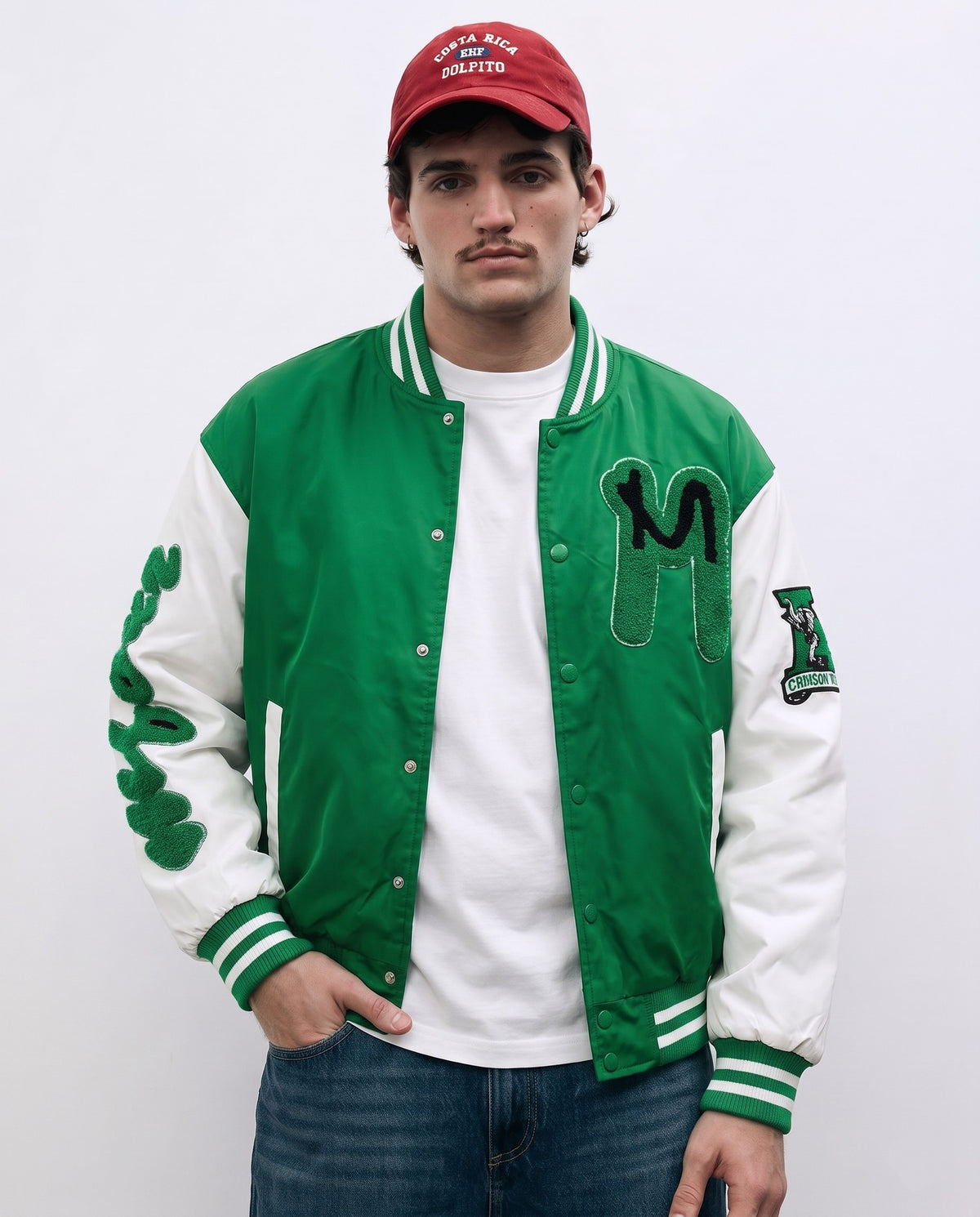 Blouson baseball homme vert porté