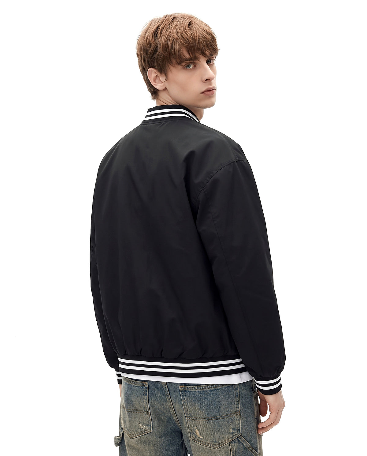Blouson baseball noir homme vue de dos