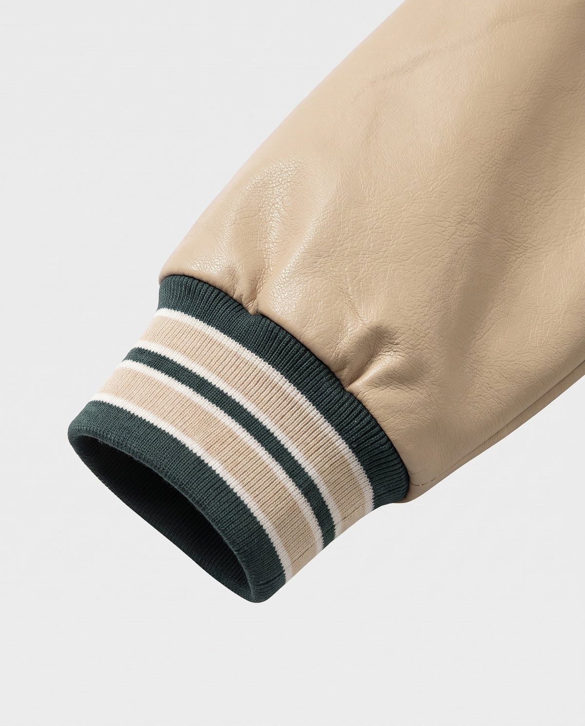 Blouson Universitaire détail poignet