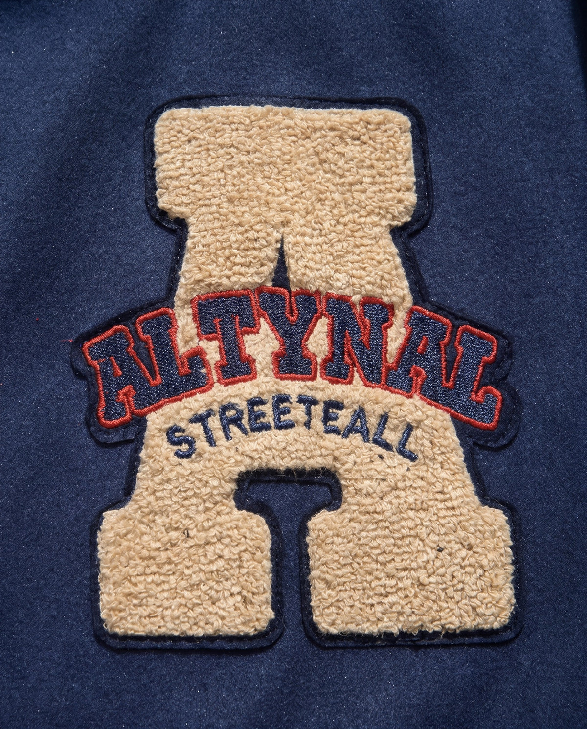 Varsity Jacket Vintage détail écusson chenille