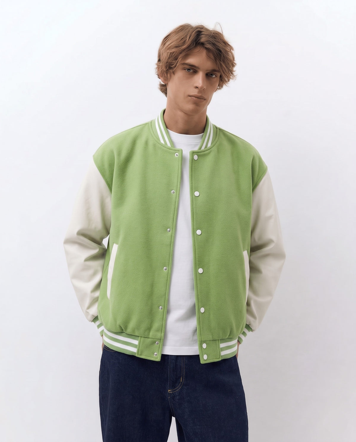 Veste de baseball homme vert clair portée