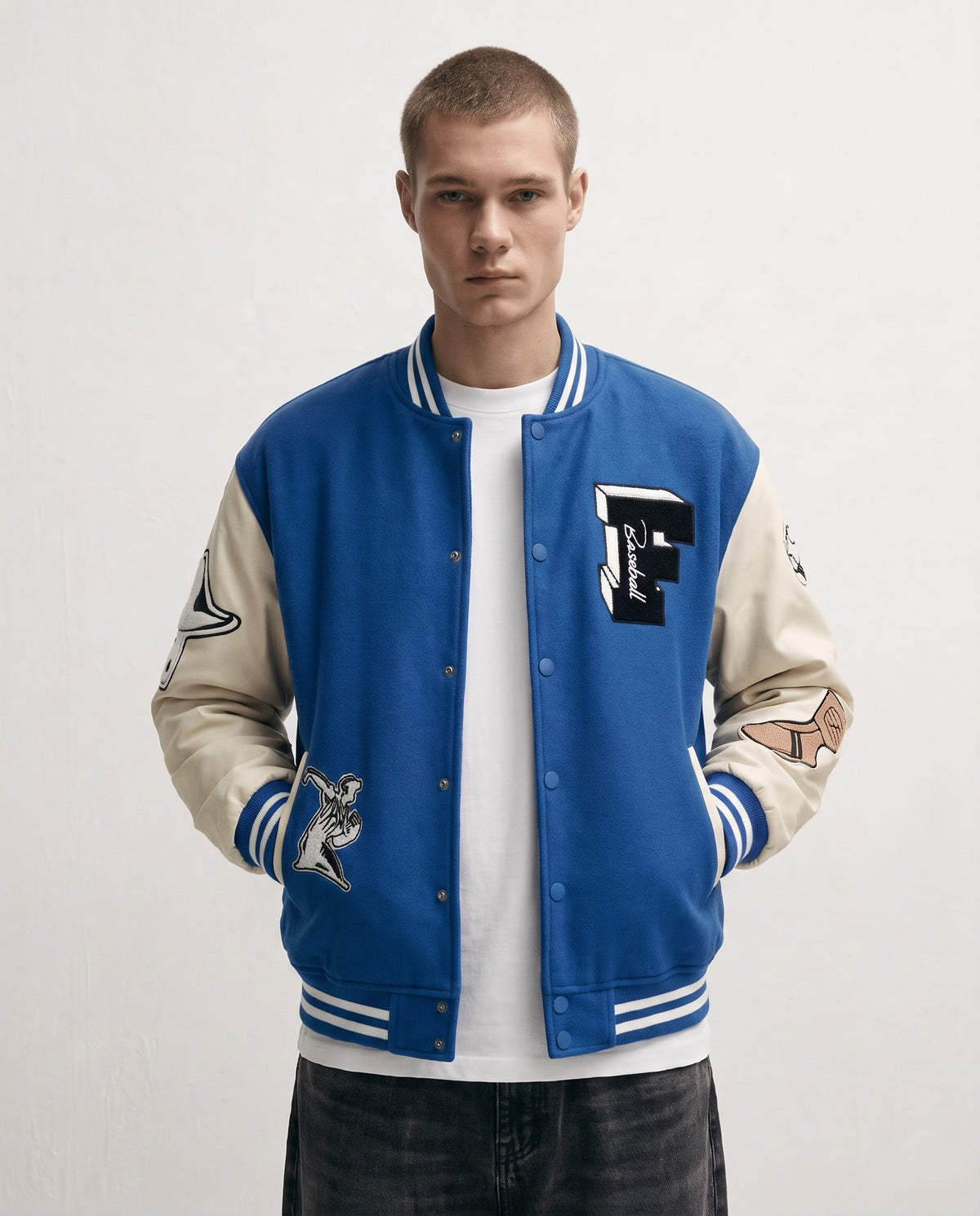 Veste Teddy bleue portée